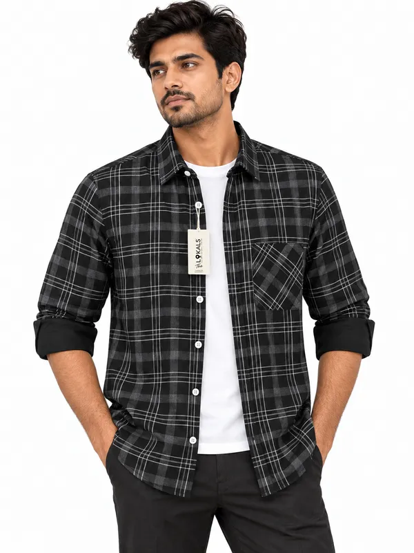 Black_Checkered_Casual_Shirt_For_Men