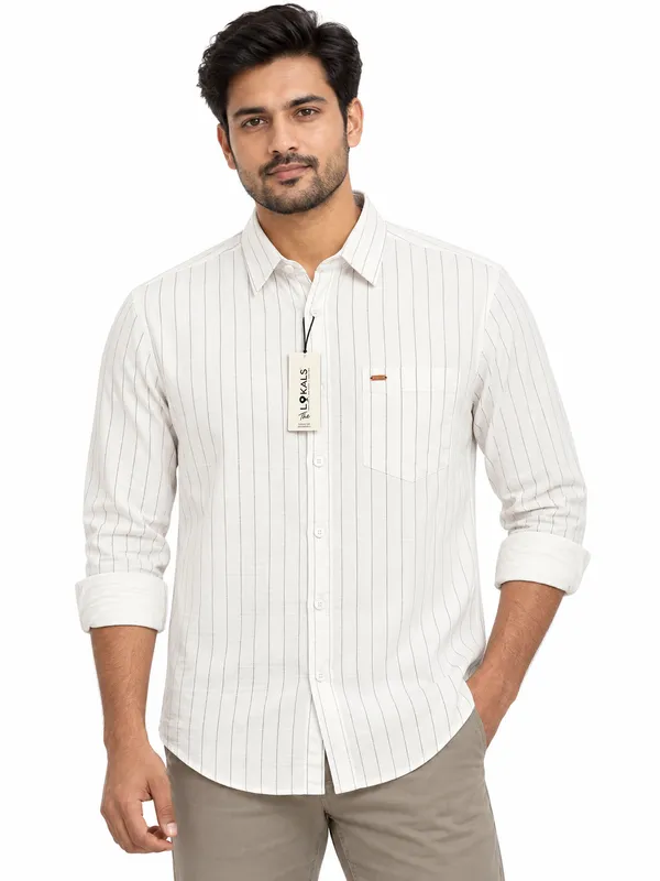 White_Striped_Casual_Fit_Shirt_For_Men