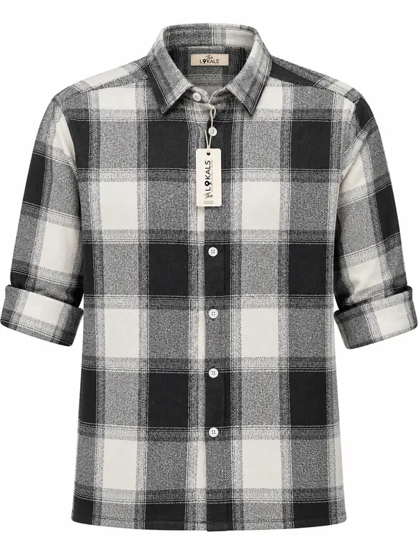 Black_And_White_Plaid_Casual_Shirt_For_Men