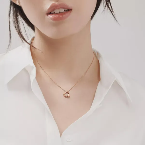 Rose_Gold_Sterling_Silver_Minimalist_Open_Heart_Pendant_Necklace_For_Women