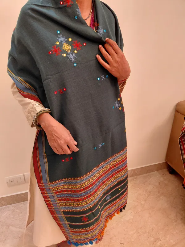 Teal_Woven_Pattern_Shawl_for_Women