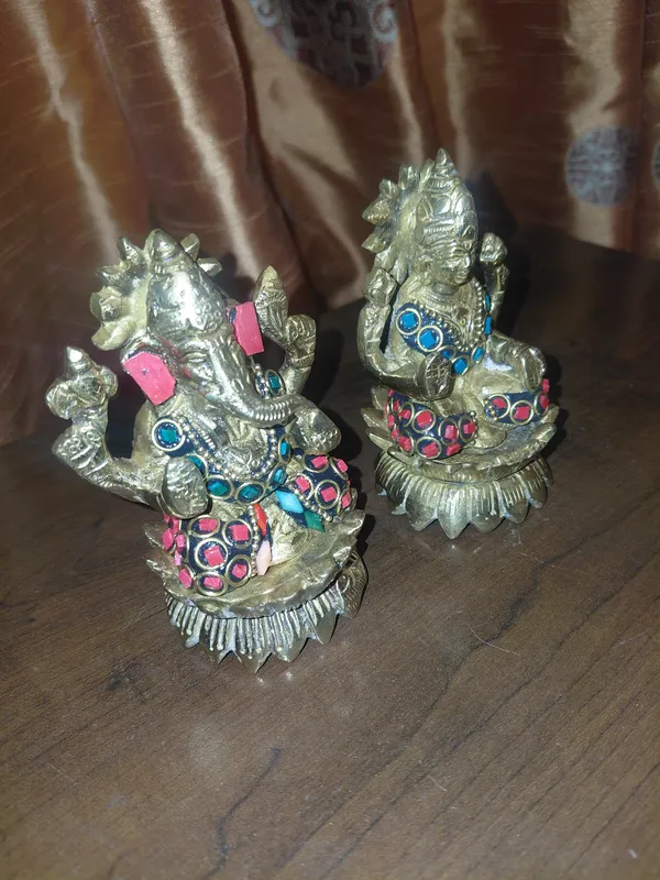 Metal_Traditional_Ganesha_Lakshmi_Idol_Set