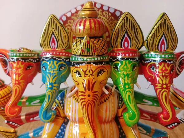 Multicolour_Painted_Panchmukhi_Ganesha_Idol