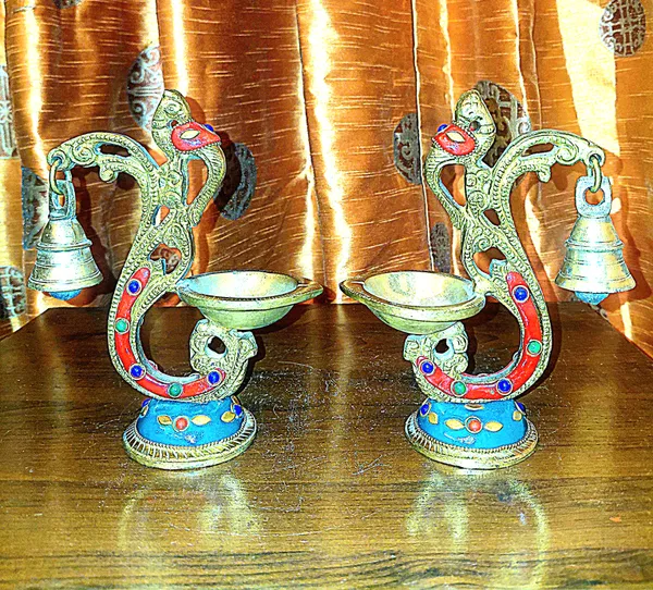 Metal_Peacock_Decorative_Diya_Set_With_Bells