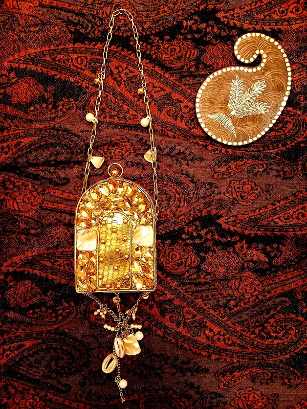 Gold_Tone_Beaded_Statement_Pendant_Necklace_for_Women
