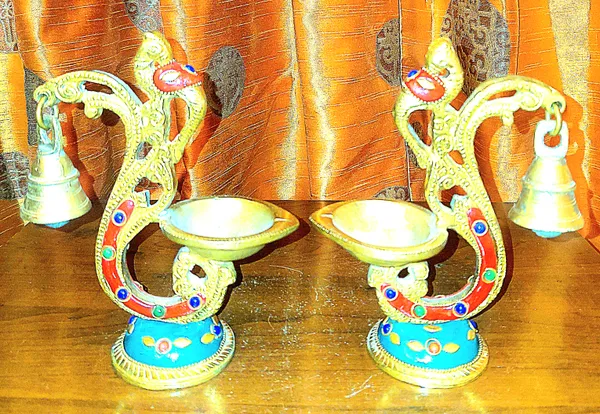 Metal_Peacock_Decorative_Diya_Set_With_Bells