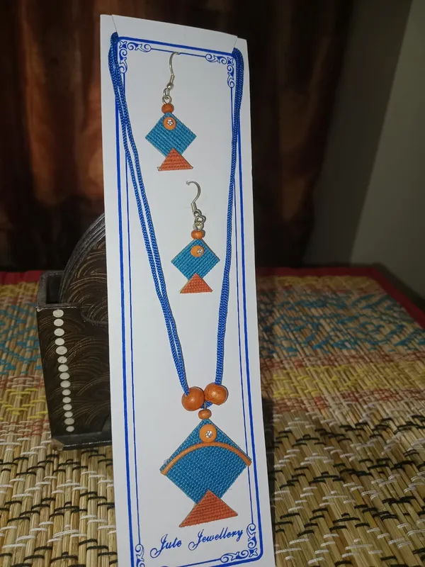 Blue_Fabric_Handmade_Necklace_Set_for_Women