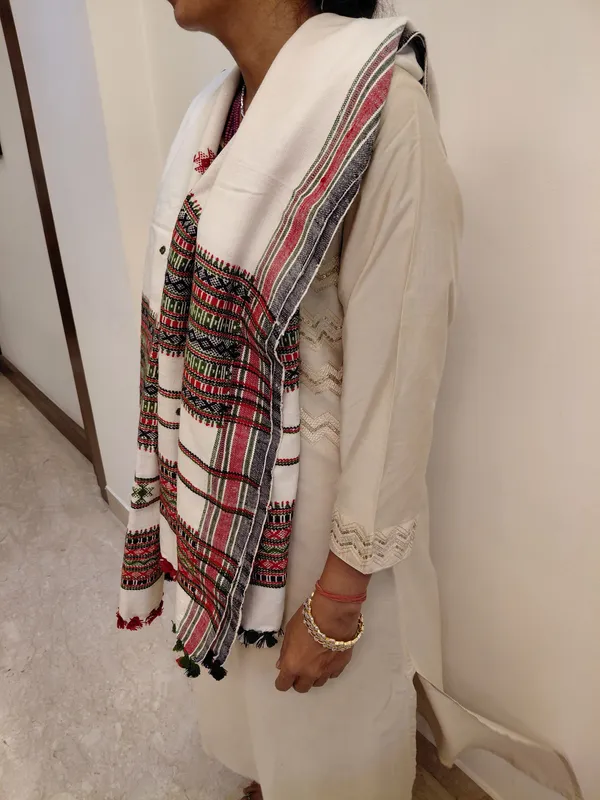 Cream_Traditional_Embroidered_Dupatta_for_Women