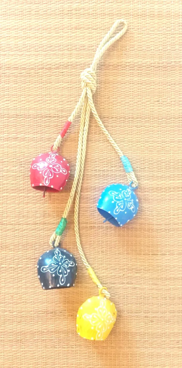 Metal_Decorative_Floral_Hanging_Bell_Set