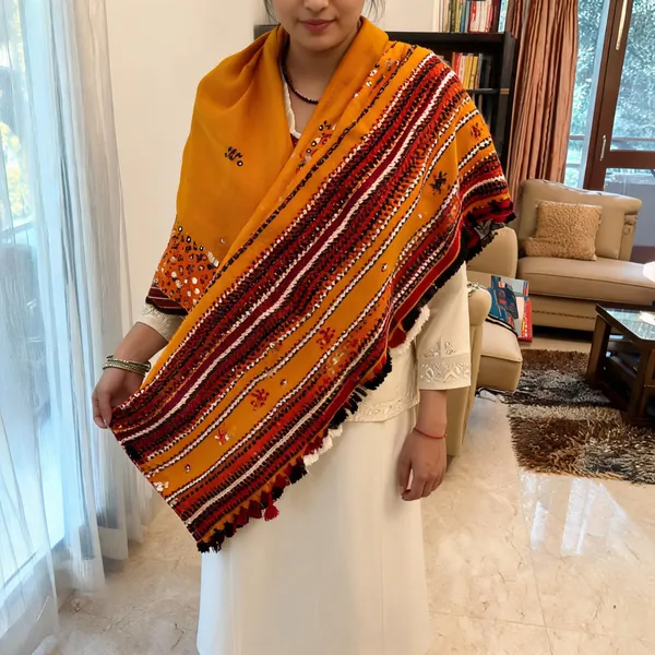 Orange_Printed_Ethnic_Saree_For_Women