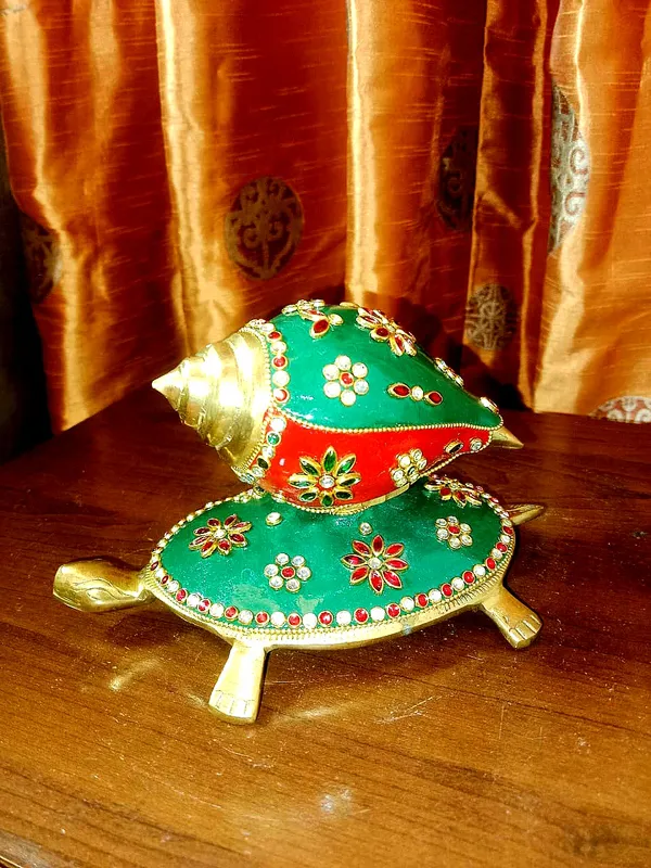 Decorative_Religious_Tortoise_And_Conch_Figurine