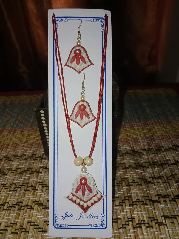 Red_Jute_Jewellery_Set_for_Women
