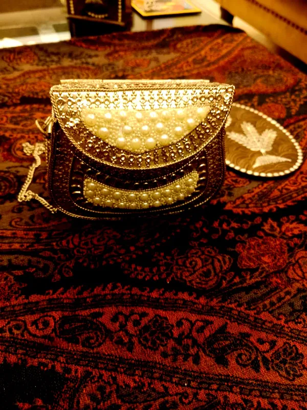 Silver_Embellished_Structured_Clutch_Bag_for_Womens