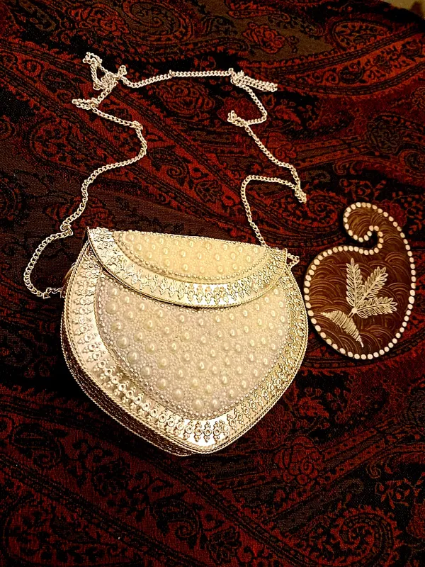 Silver_Embellished_Structured_Clutch_Bag_for_Women