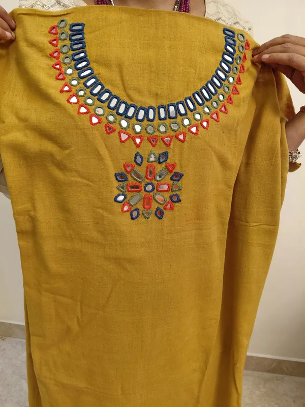Mustard_Embroidered_Straight_Kurta_for_Women