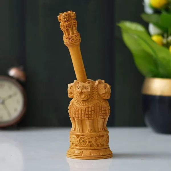 Wooden_Ashoka_Pillar