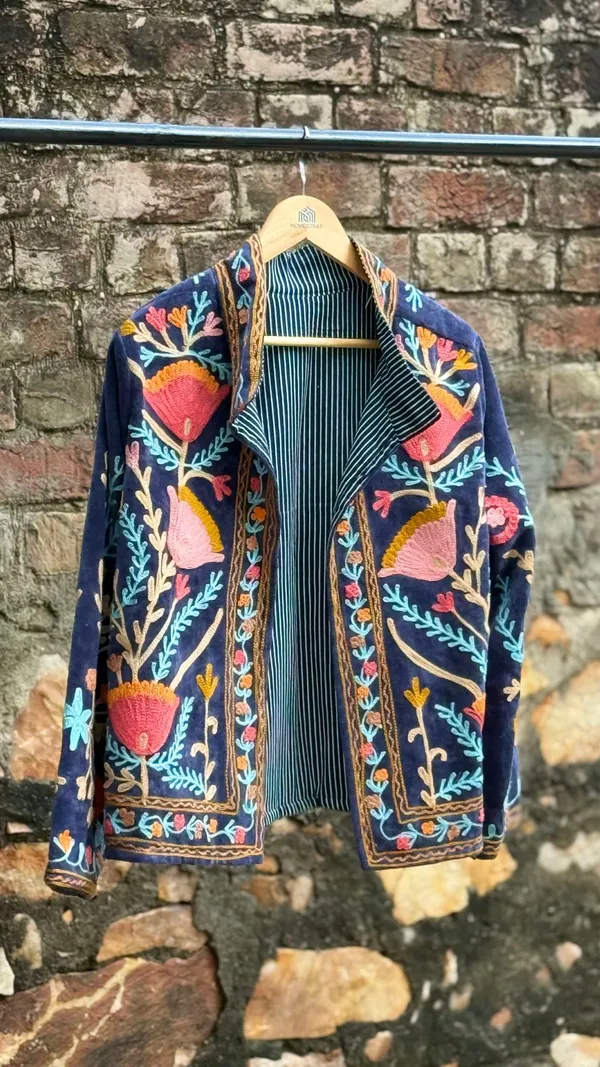Womens_Navy_Blue_Velvet_Embroidered_Jacket_With_Floral_Design