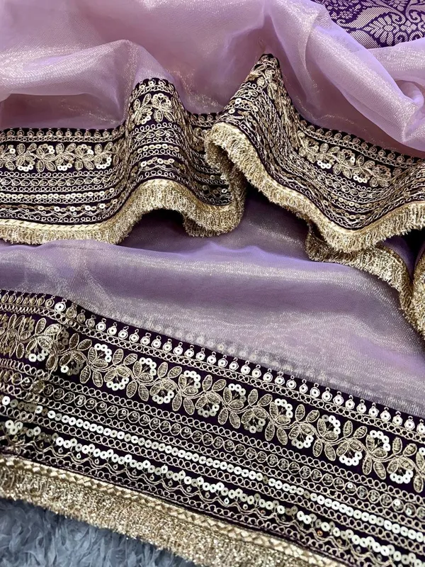 Women_S_Luxurious_Mauve_Purple_Art_Silk_Saree_With_Intricate_Golden_Zari_Broad_Embroidered_Border_Complete_With_Brocade_Blouse_For_Festive_Wedding_Wear