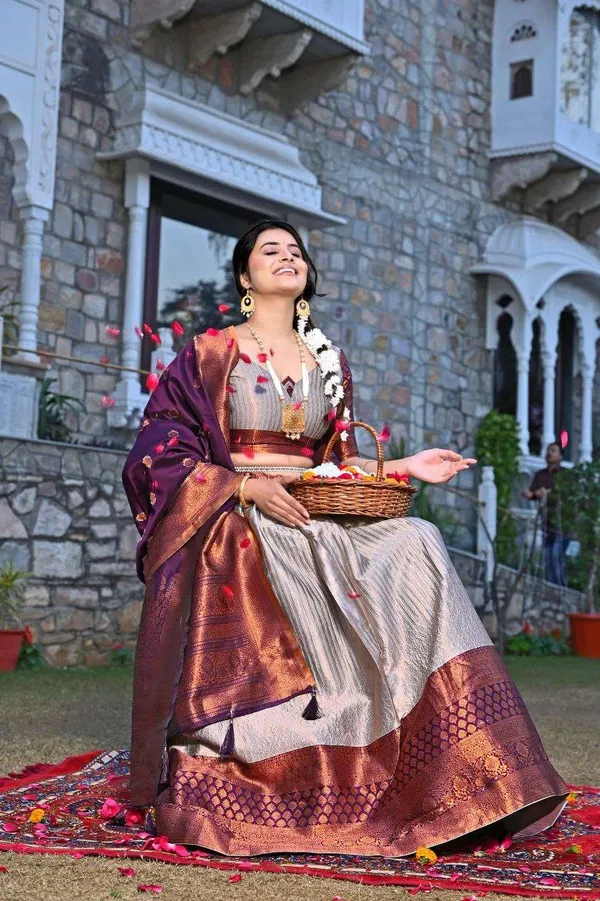 Women_S_Tussar_Silk_Patola_Print_Lehenga_Choli_Dupatta_Set