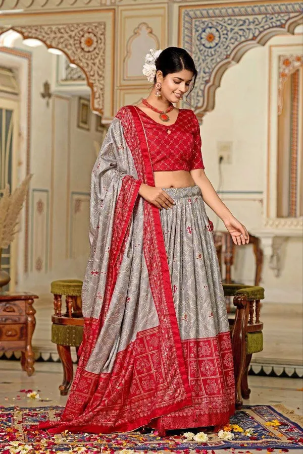 Women_S_Tussar_Silk_Patola_Print_Lehenga_Choli_Dupatta_Set
