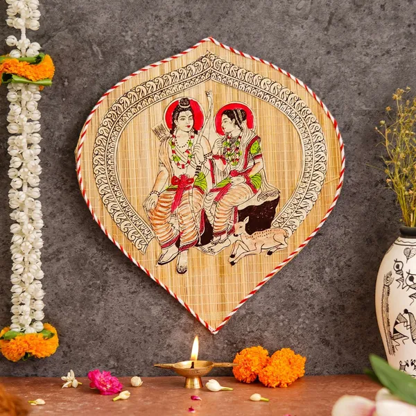 Bamboo_Hand_Crafted_Leaf_Design_Wall_Hangings_Of_Shri_Ram_Ji_With_Janaki_Ji_For_Home_Decor_Bamboo_Art_For_Wall_Decor