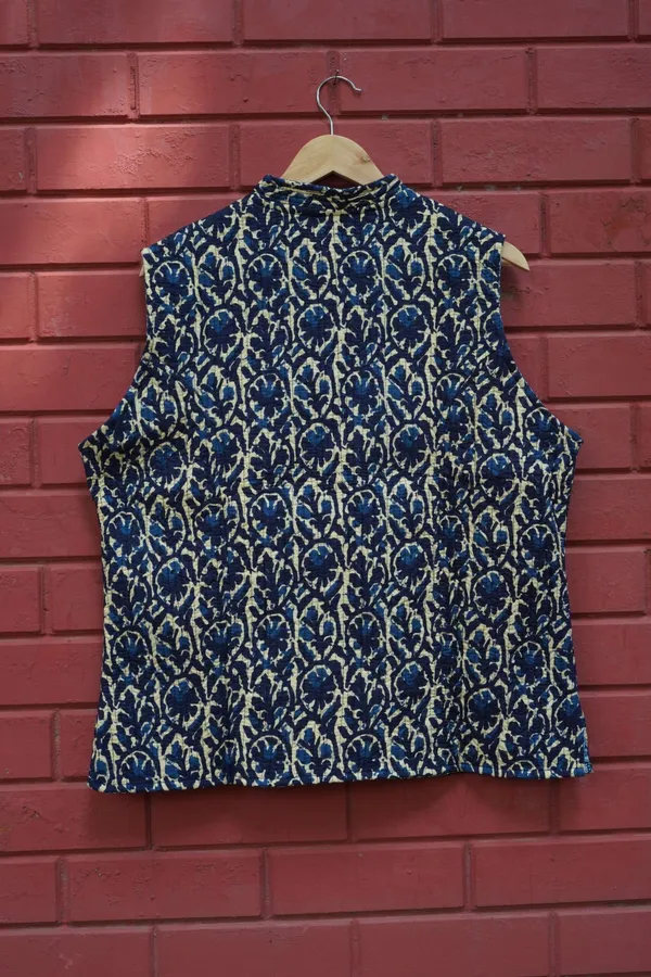 Womens_Navy_Blue_Velvet_Embroidered_Jacket_With_Floral_Design