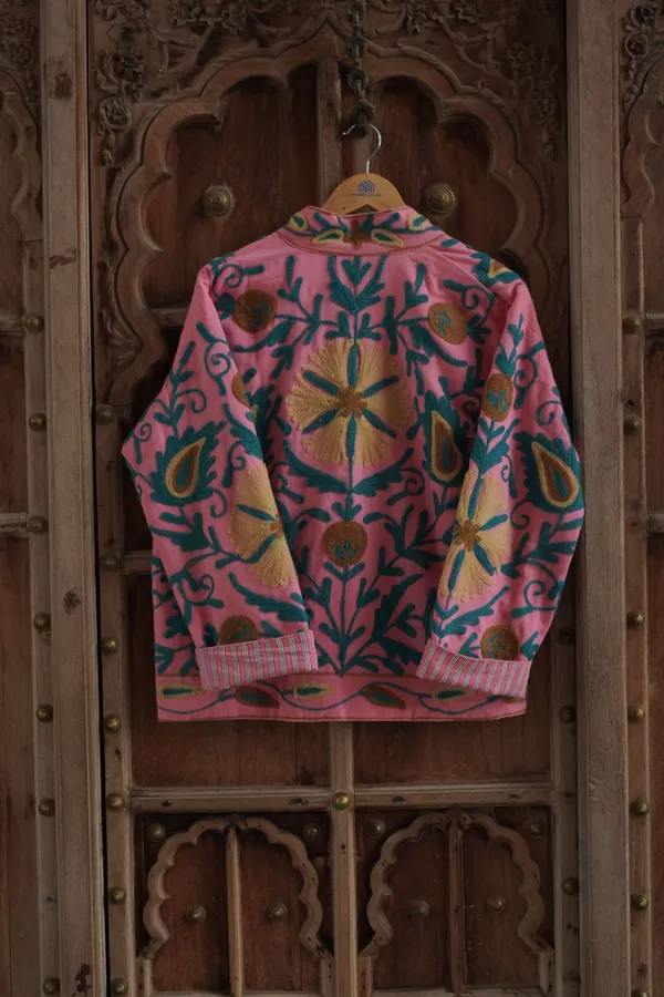 Womens_Pink_Velvet_Embroidered_Jacket_With_Floral_Design