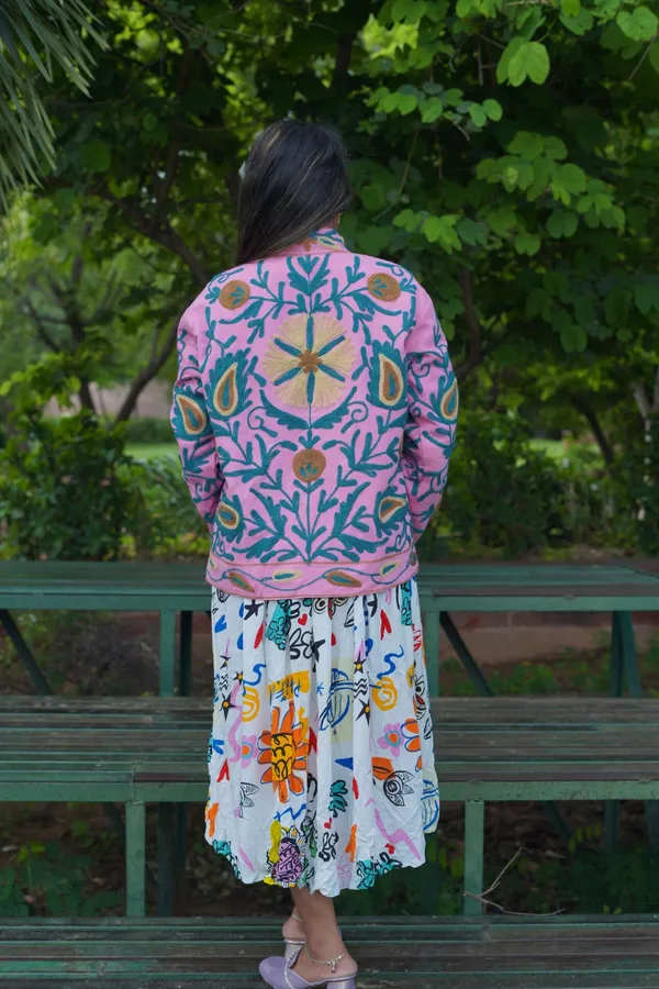Womens_Pink_Velvet_Embroidered_Jacket_With_Floral_Design