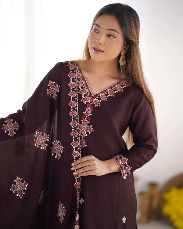 Women_S_Chinnon_Silk_Embroidery_Sequence_Work_And_Lace_Work_Straight_Kurti_With_Pant_And_Dupatta