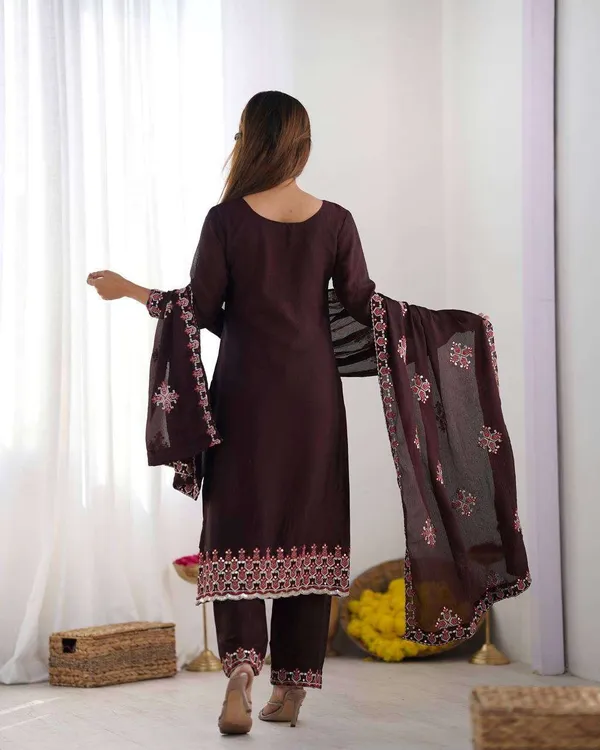 Women_S_Chinnon_Silk_Embroidery_Sequence_Work_And_Lace_Work_Straight_Kurti_With_Pant_And_Dupatta
