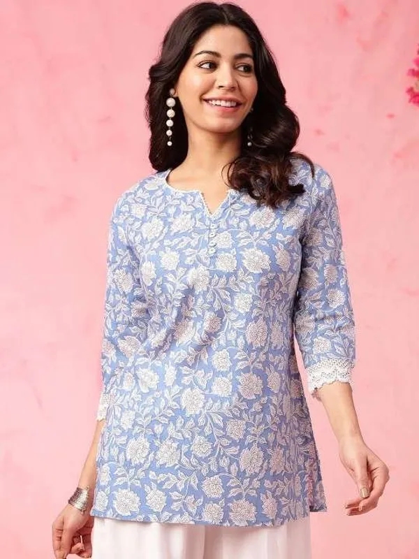 Women_S_Rayon_Floral_Printed_Straight_Short_Kurti_Set