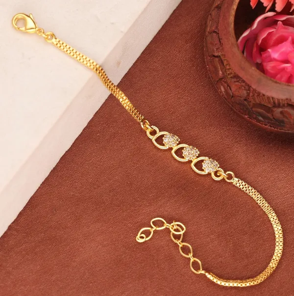 Gold_Tone_Floral_Link_Bracelet_for_Women