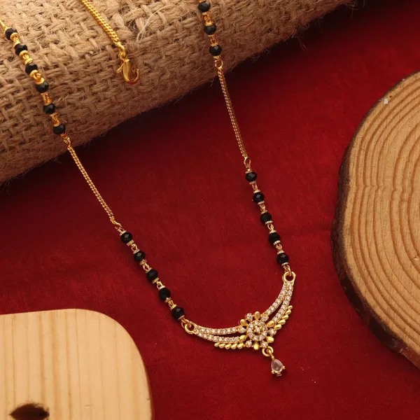 Black_Beaded_Traditional_Mangalsutra_Necklace_for_Women