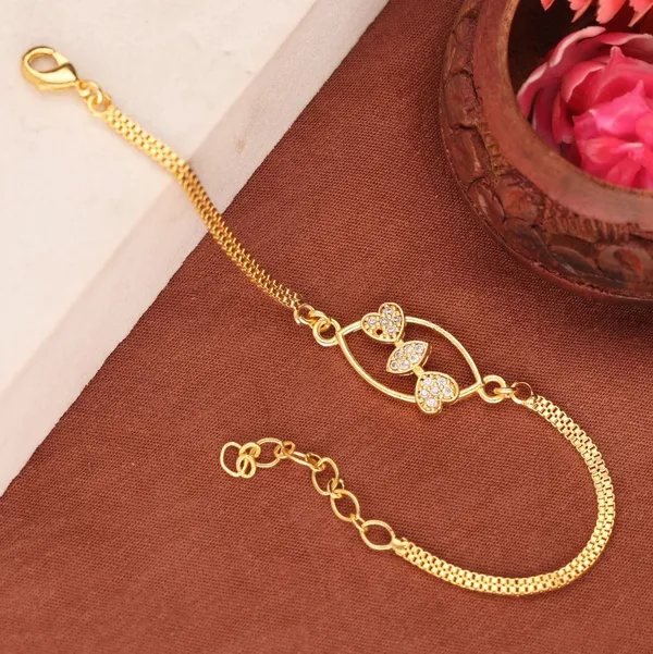 Gold_Tone_Floral_Chain_Link_Bracelet_for_Women