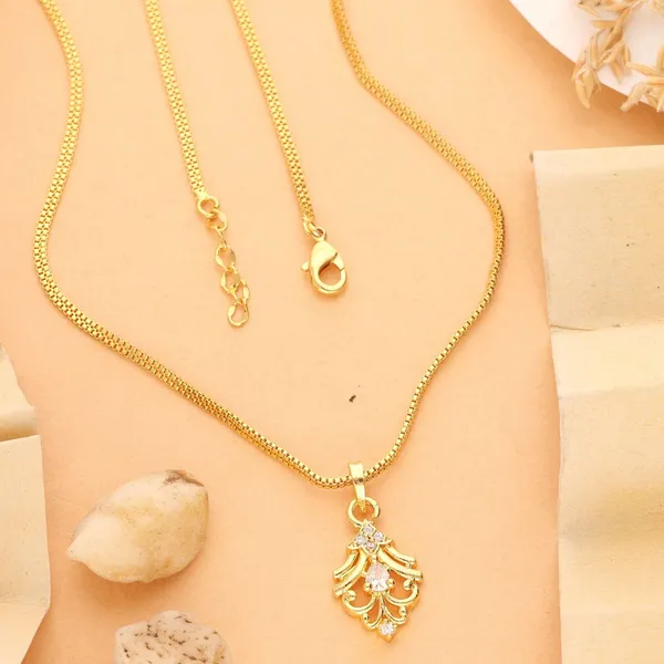 Gold_Tone_Pendant_Necklace_for_Women