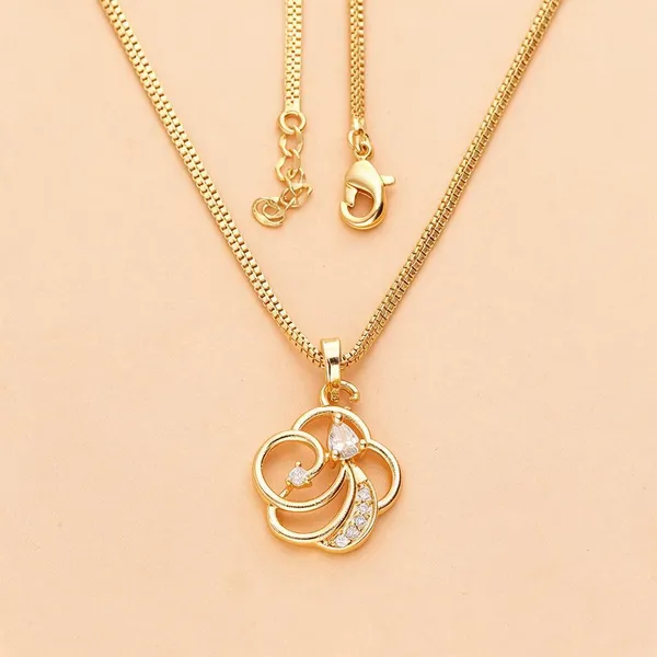 Gold_Brass_Overlapping_Circular_Stone_Pendant_Necklace_For_Women