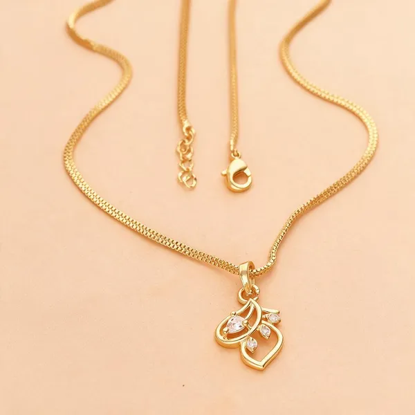 Gold_Brass_Link_Chain_Crystal_Pendant_Necklace_For_Women