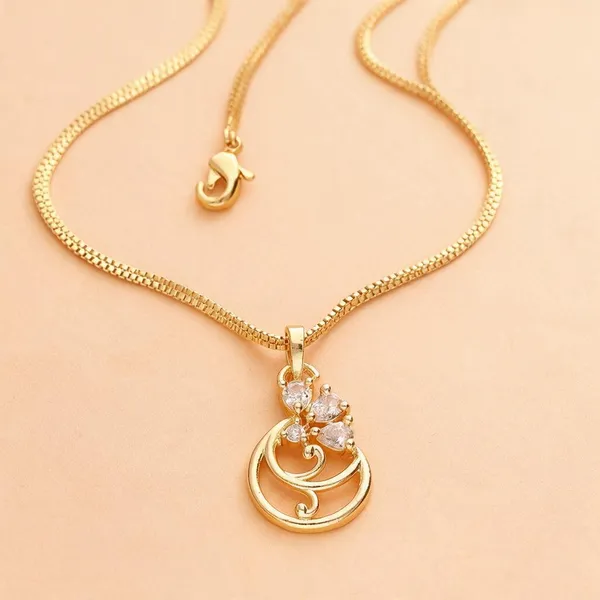 Gold_Brass_Circular_Stone_Pendant_Necklace_For_Women