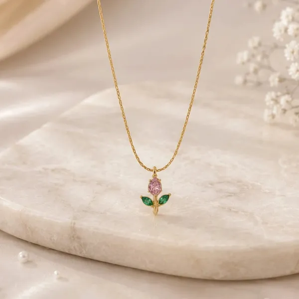 Gold_Tone_Green_Stone_Flower_Pendant_Necklace_For_Women