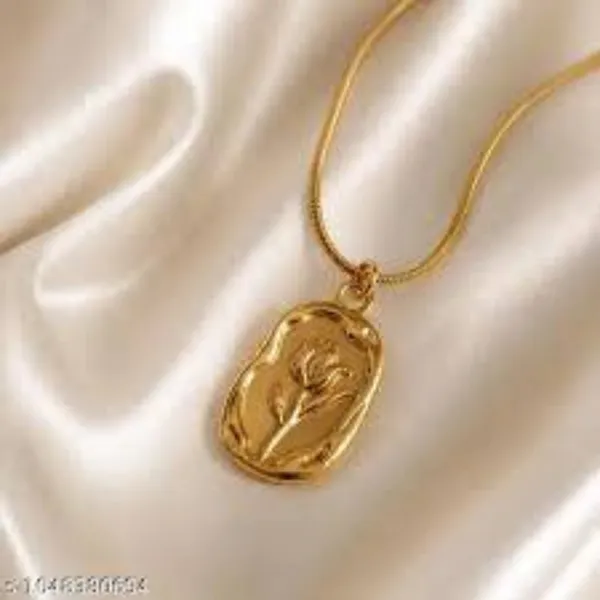 Gold_Tone_Tulip_Coin_Pendant_Necklace_For_Women
