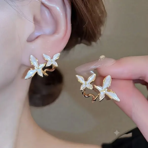 Gold_Stainless_Steel_Hoop_And_Floral_Stud_Earrings_For_Women_Pack_Of_3