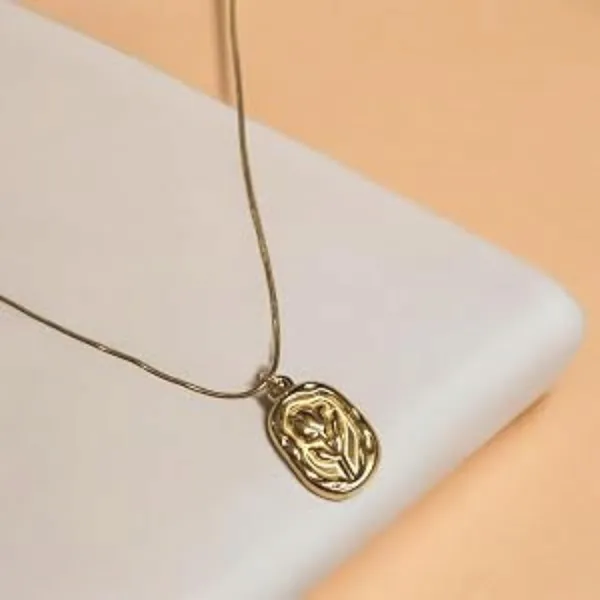 Gold_Tone_Tulip_Coin_Pendant_Necklace_For_Women
