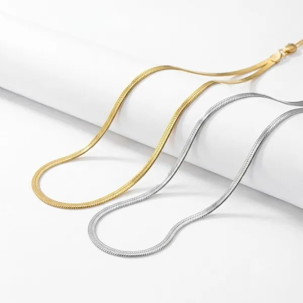 Gold_Stainless_Steel_Layer_Chain_Necklace_Set_For_Women