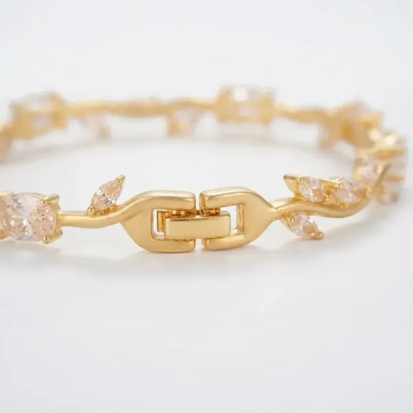 Gold_Stainless_Steel_Floral_Bracelet_For_Women
