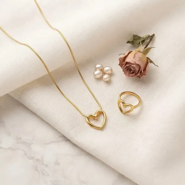 Gold_Stainless_Steel_Heart_Chain_And_Ring_Jewellery_Set_For_Women