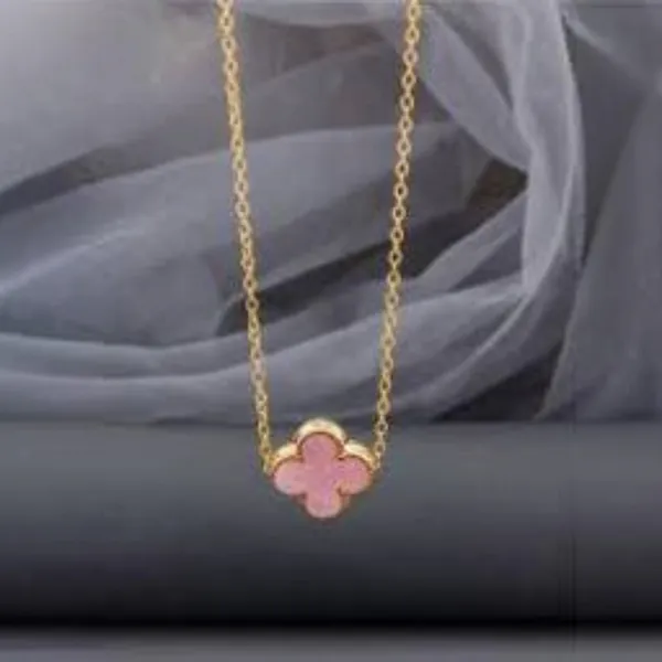 Pink_Clover_Necklace_And_Earrings_Set_For_Women