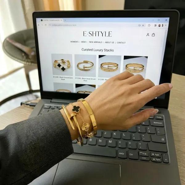 Gold_Stainless_Steel_Floral_Charm_Stacking_Bracelet_Set_For_Women