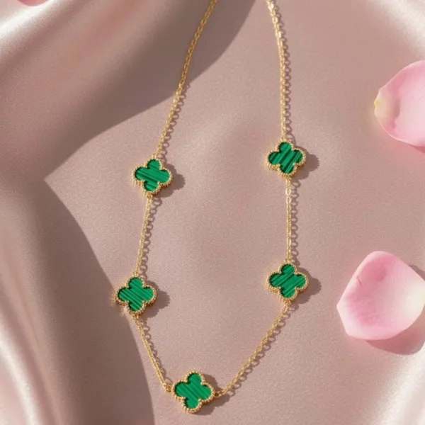 Gold_And_Green_Stainless_Steel_Four-Leaf_Clover_Chain_Necklace_For_Women