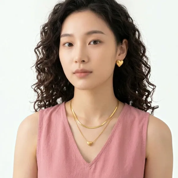 Gold_Stainless_Steel_Heart_Pendant_Necklace_And_Earring_Set_For_Women