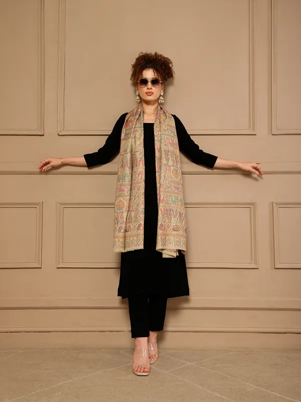 Women_Traditional_Ethnic_Zari_Shawl